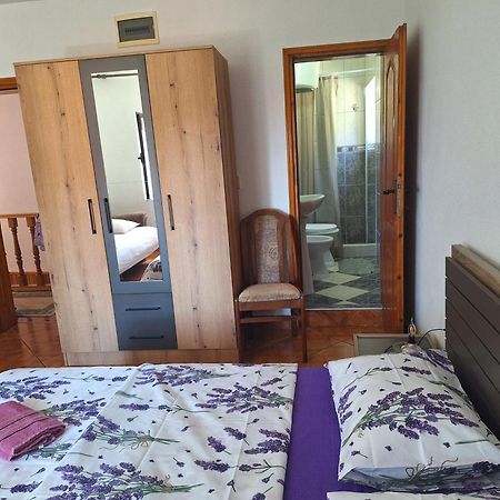 Guest House Naser Ulcinj Kültér fotó