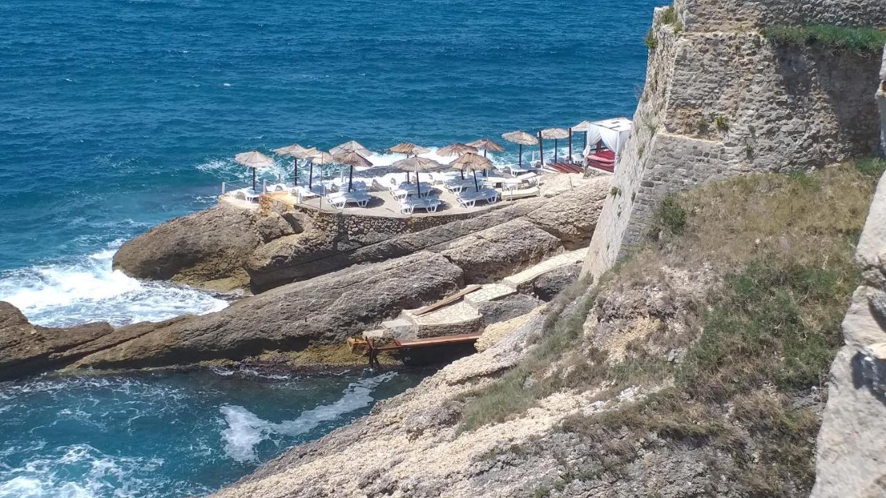 Guest House Naser Ulcinj Kültér fotó