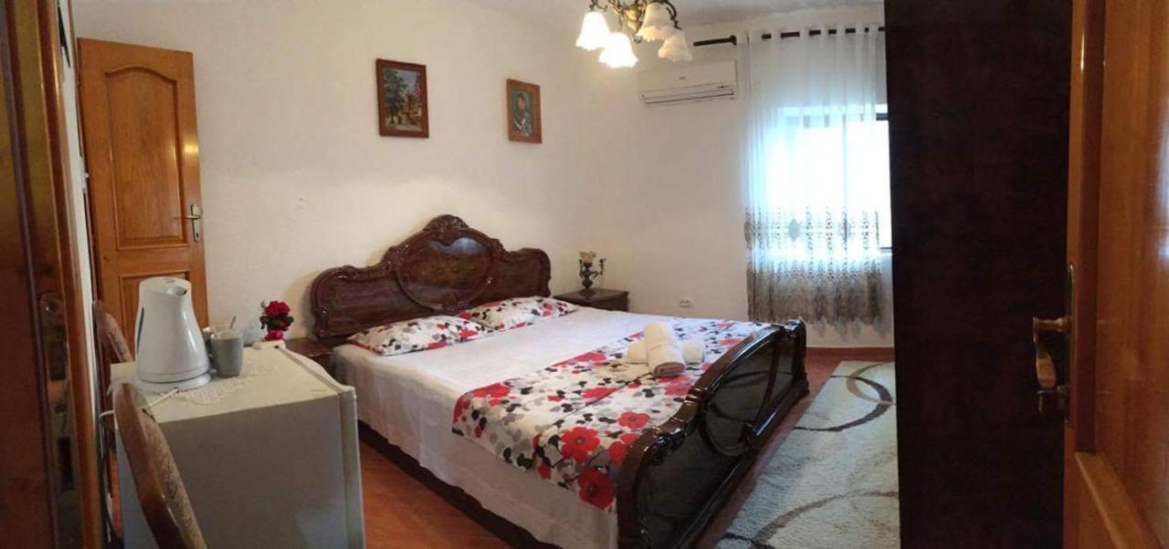 Guest House Naser Ulcinj Kültér fotó