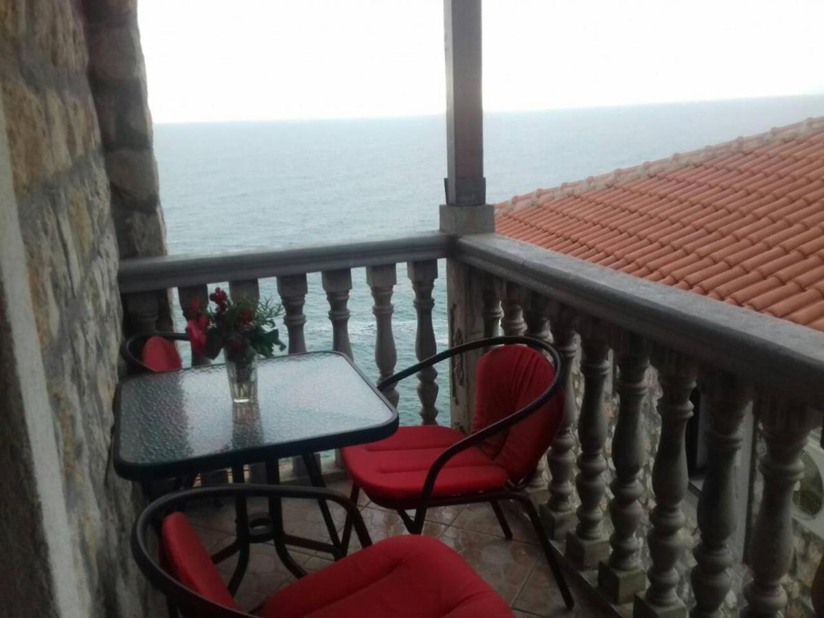Guest House Naser Ulcinj Kültér fotó
