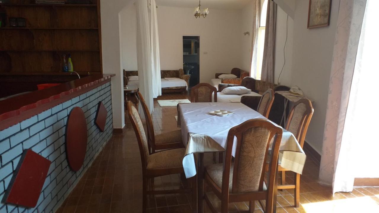 Guest House Naser Ulcinj Kültér fotó