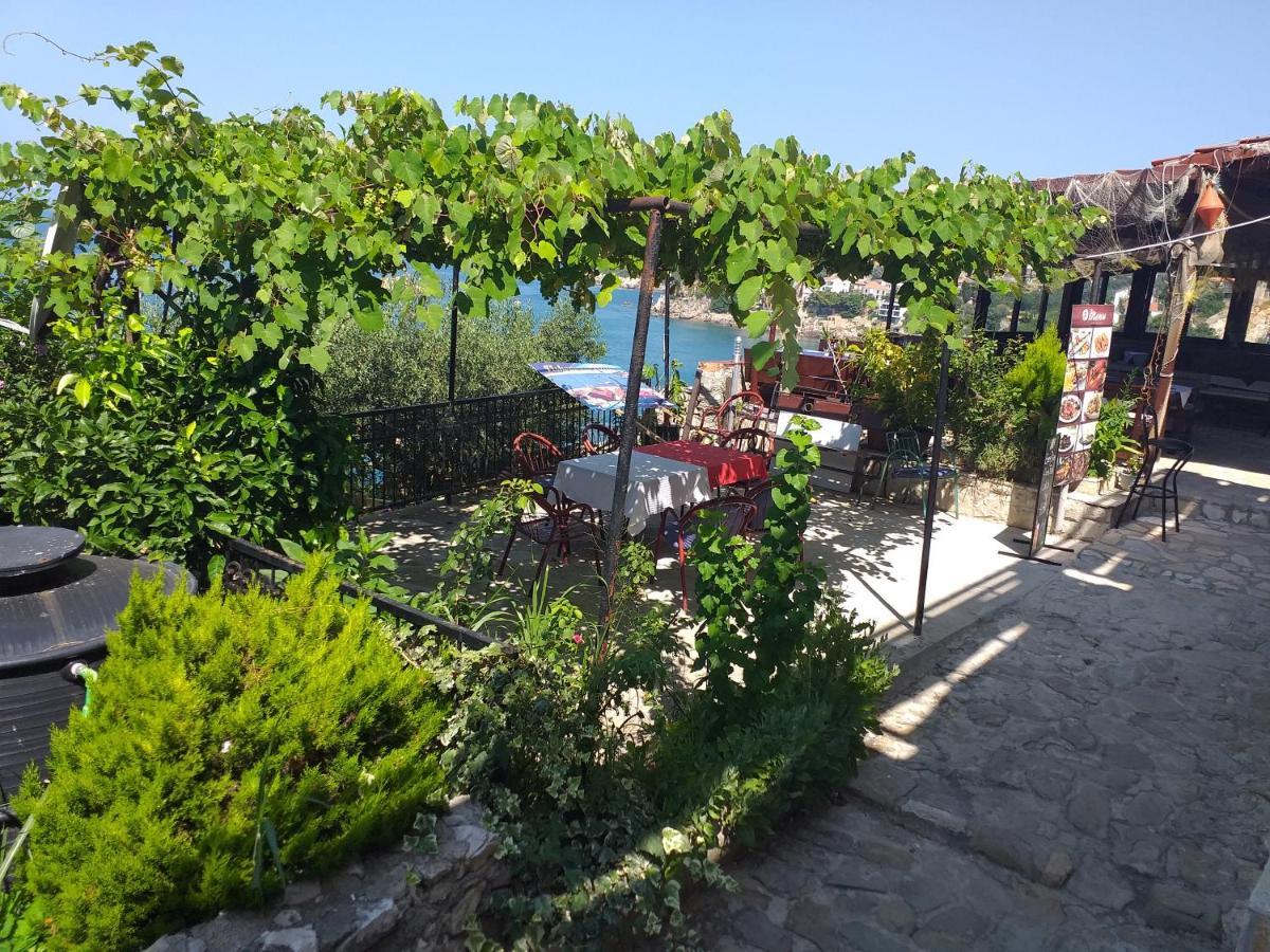 Guest House Naser Ulcinj Kültér fotó